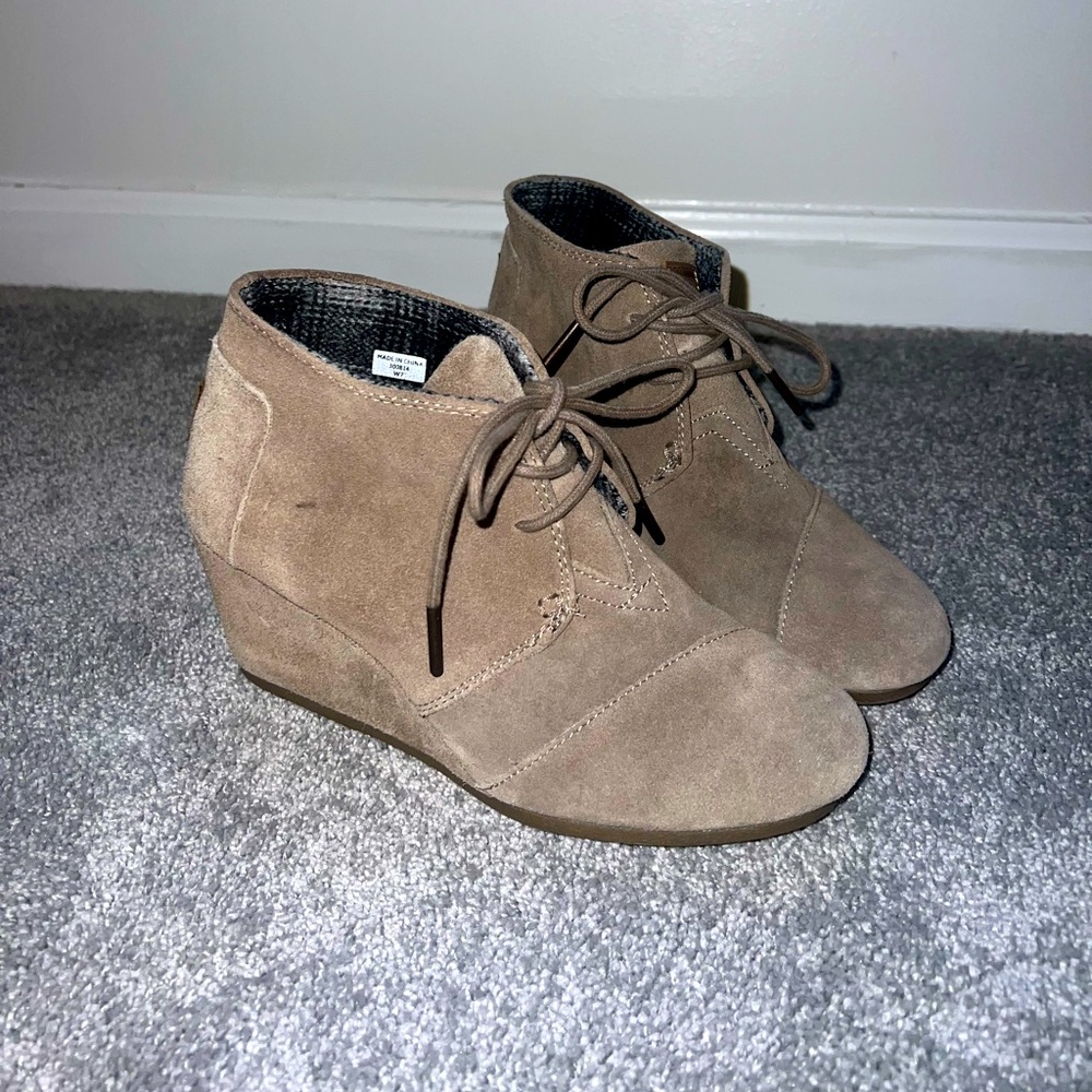 Toms Wedge Booties